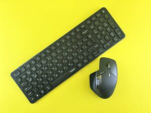 The Ultimate Guide to Gaming PCs in 2024: From Desktop Powerhouses to Handheld Heroes