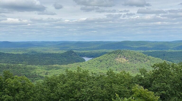 The Convergence of Media and Play: A Technical Deep Dive into the Future of Game Streaming