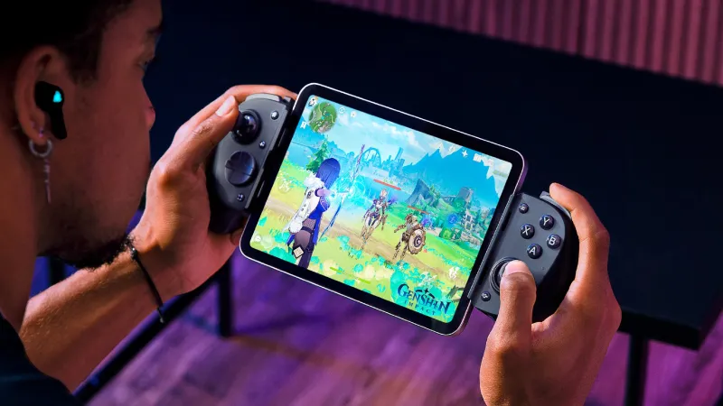 person playing video game on smartphone with controller - The Razer Kishi V3 Pro Is The Best Mobile Gaming Controller And ...